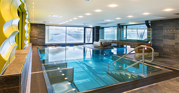 Valsaa_Alpinresort_Saalbach_Indoor_Pool_Copyright_Foto_Atelier_Wolkersdorfer